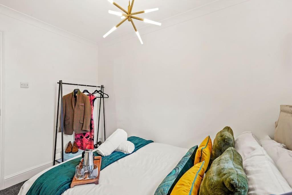 Cosy Apartment 5 Guests 3 Beds 1 Sofa Bed Lewisham Londýn Exteriér fotografie